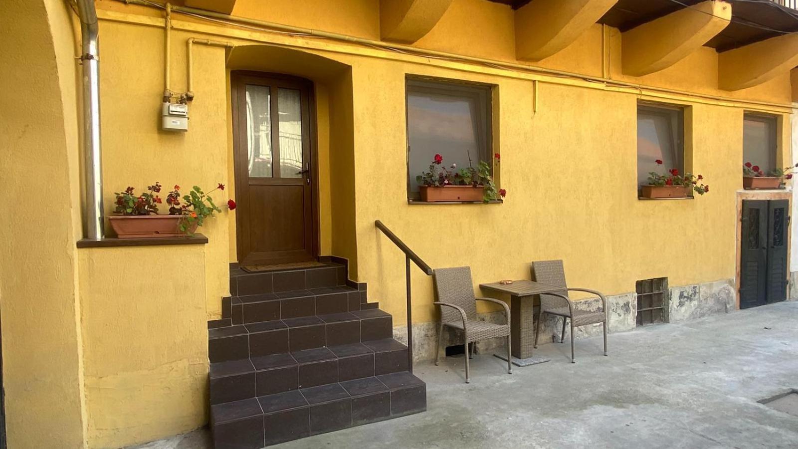 Appartement Bretsara à Bistriţa Extérieur photo